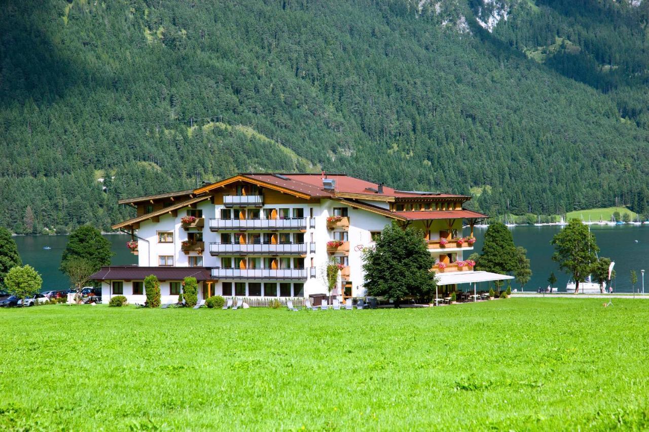 Hotel Bergland Pertisau Exteriör bild